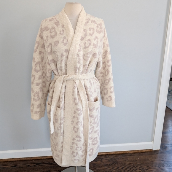 CozyChic® Knit In the Wild Long Sleeve Leopard Print Short Robe XL - Picture 2 of 8